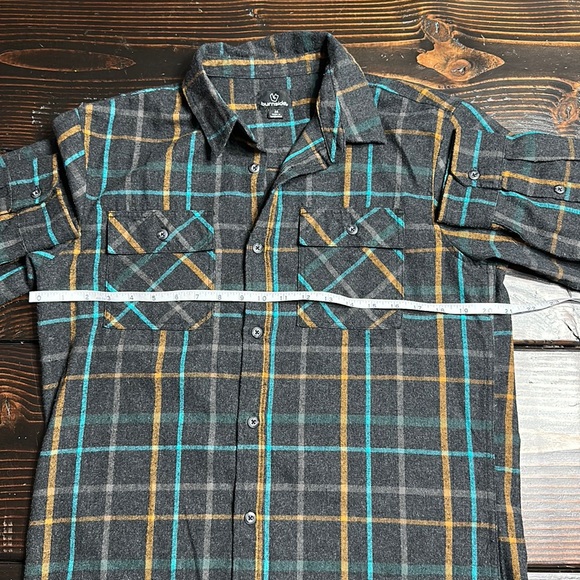 Burnside flannel size medium - Picture 2 of 2